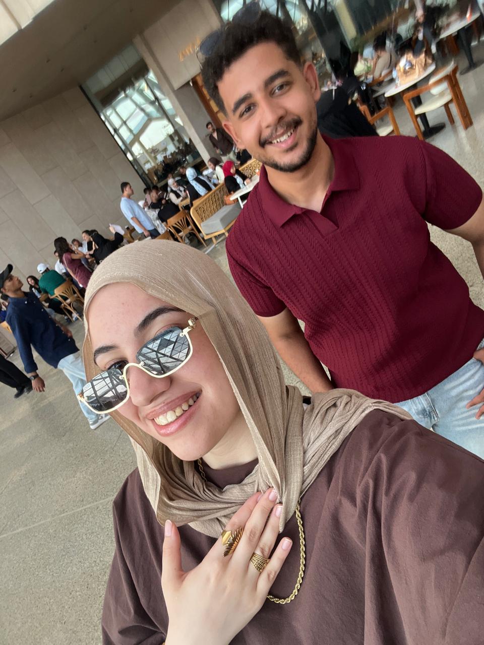 ذكرى عفوية بيننا